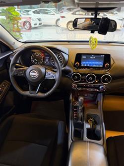 نيسان سنترا